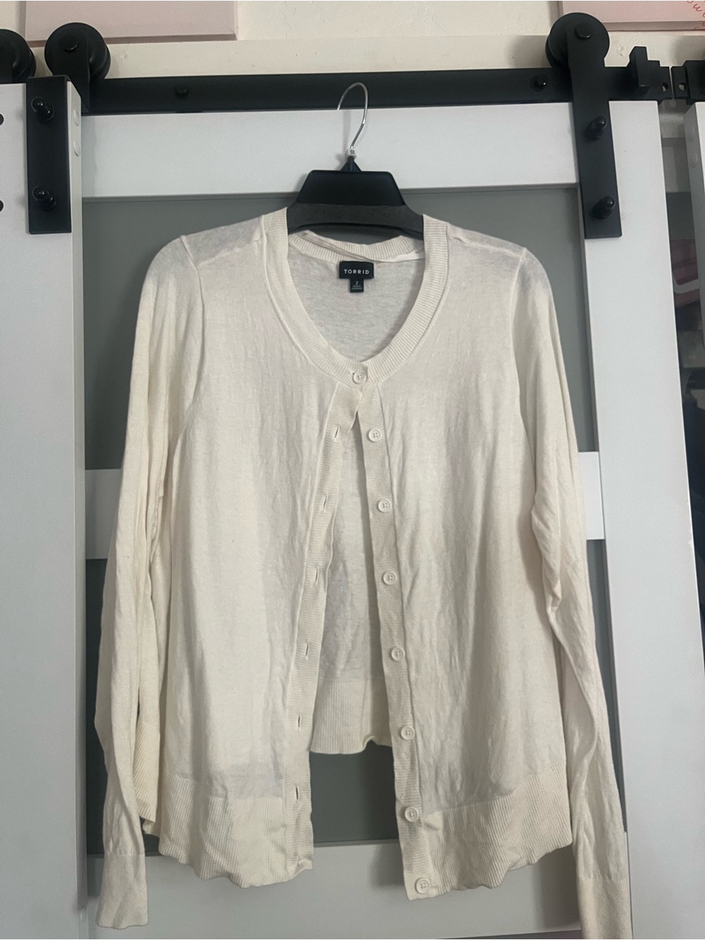 torrid Off-White Button Front Cardigan